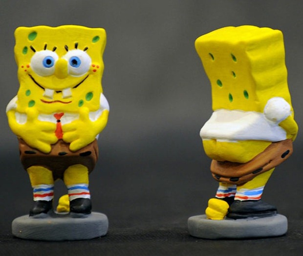 Caganers Figurines of Pooping World Leaders in Nativity Scenes